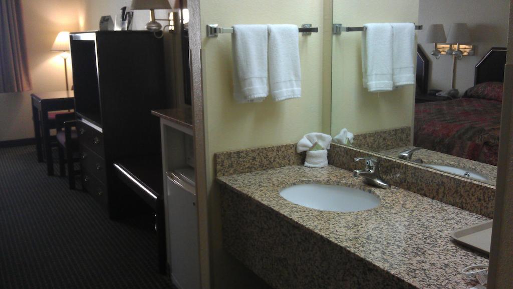 Super 8 By Wyndham Burleson Fort Worth Area Cameră foto